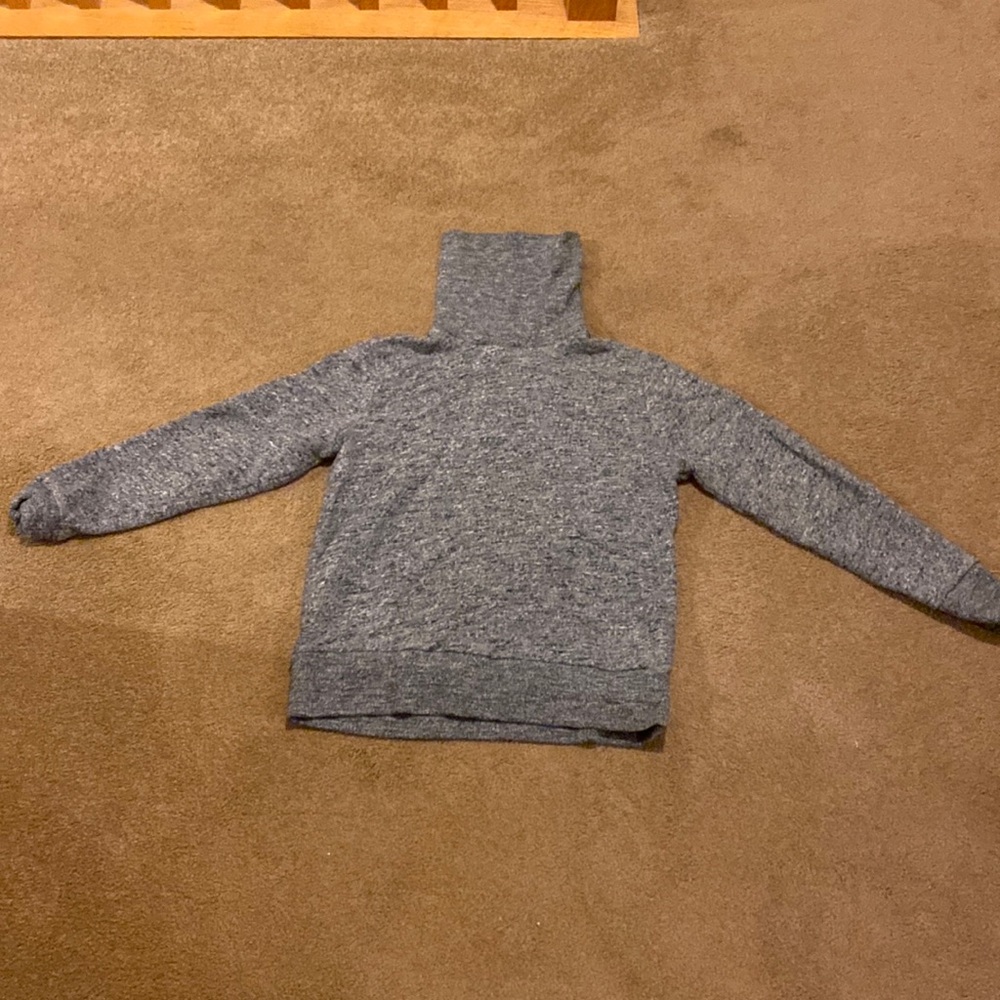 Small jcrew turtle neck sweater